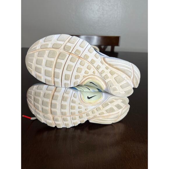 Nike Girls Presto x Hello Kitty University Blue Sneakers DH7780-402 ~ Size 13C - Picture 10 of 10